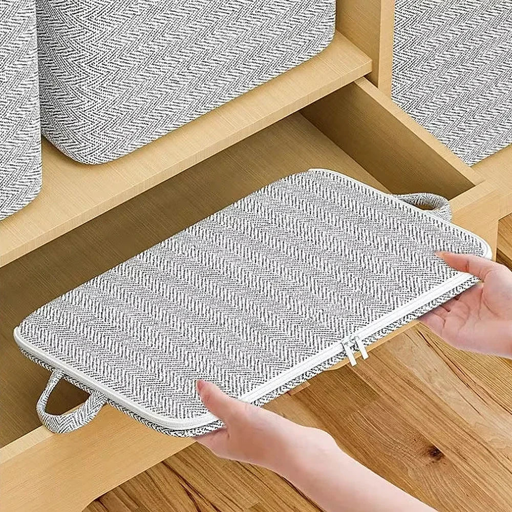 Large Capacity Moisture-Proof Storage Bag – Portable Organizing Moving & Clothing Packing Bag for Home